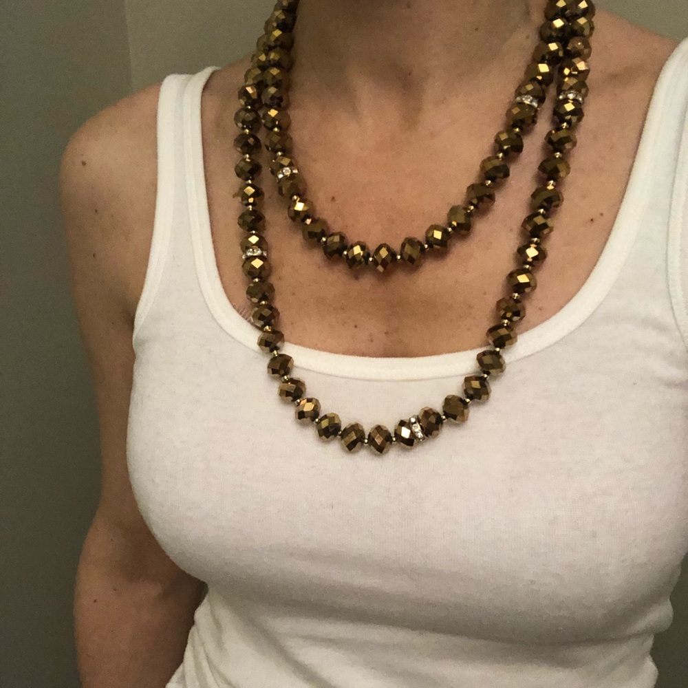 Jones New York long necklace